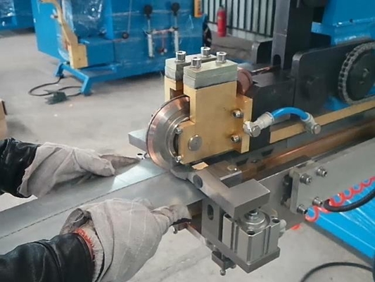 Air Duct Lurus Seam Resistance Spot Welding Equipment 9m / Min